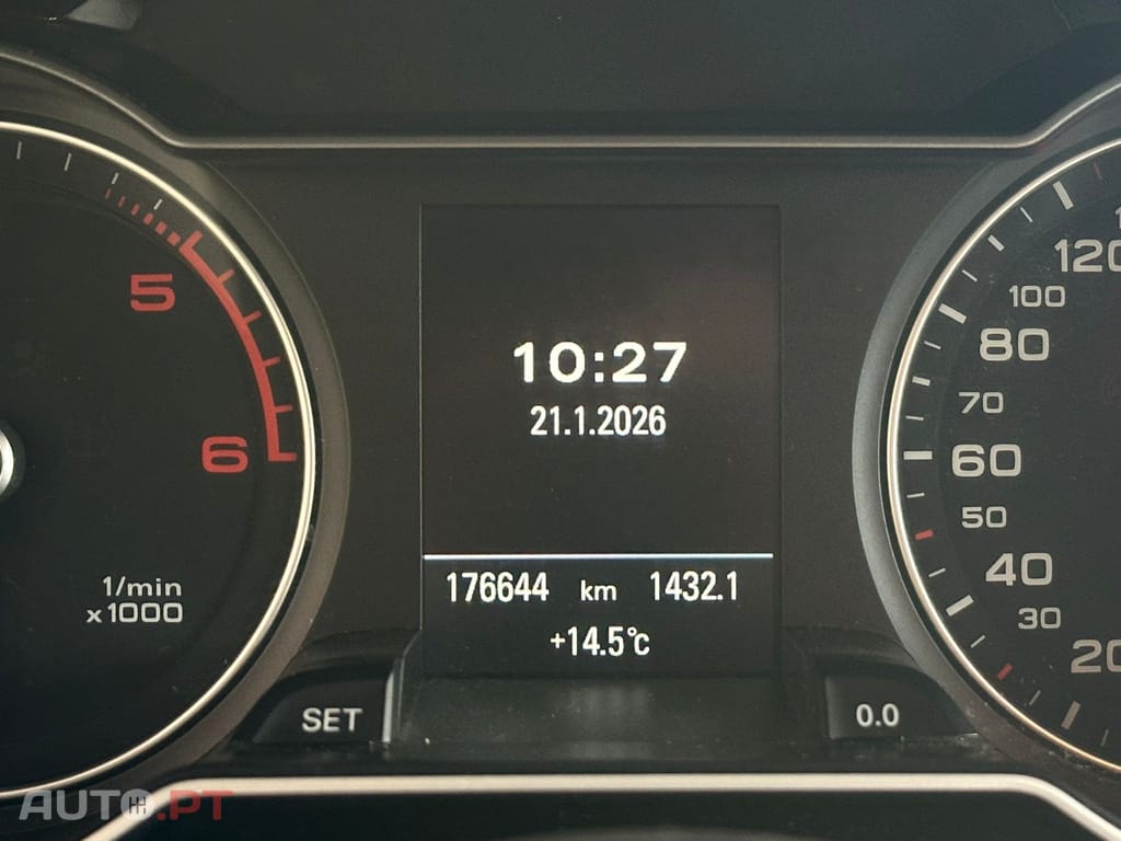 Audi A4 Avant 2.0 TDI Business Line S-line