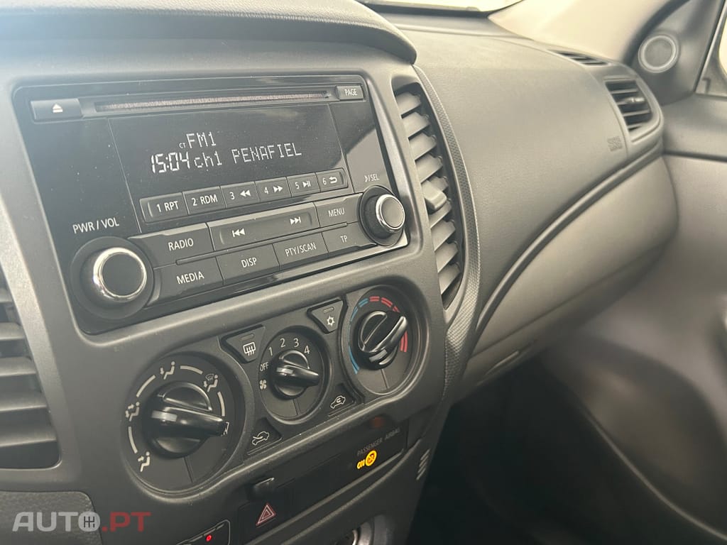 Mitsubishi L200 2.4 DI-D Club Invite 4WD