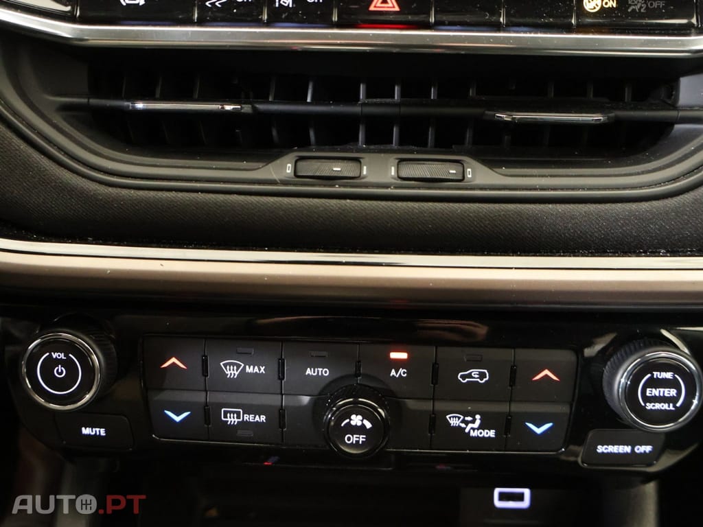 Jeep Compass 4xe Upland 240cv 