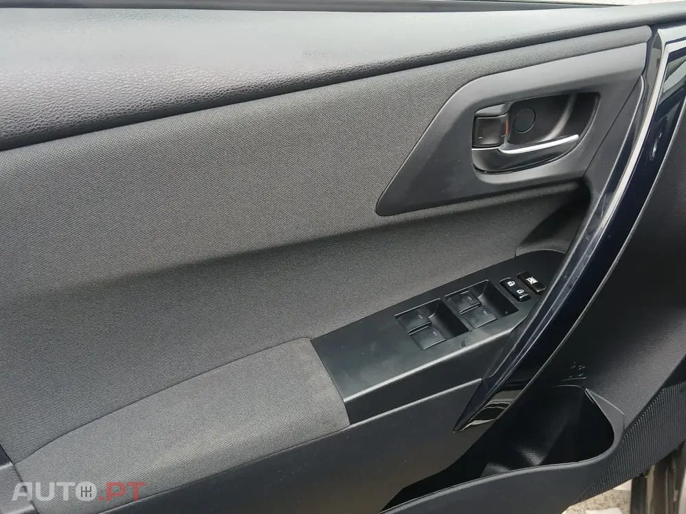 Toyota Auris Touring Sports 1.4 D-4D Exclusive+Navi