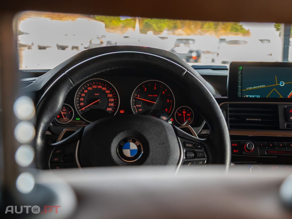 BMW 320 d Touring Line Luxury Auto