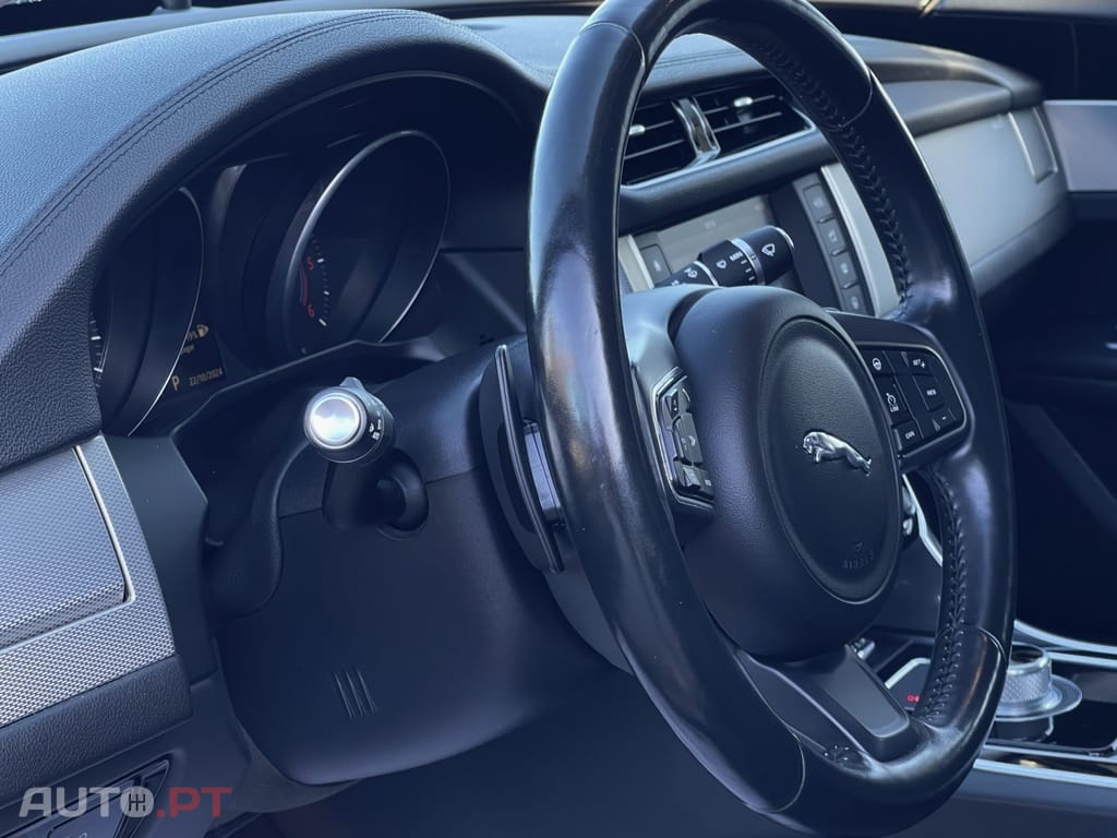 Jaguar XF 2.0 D Prestige Aut.