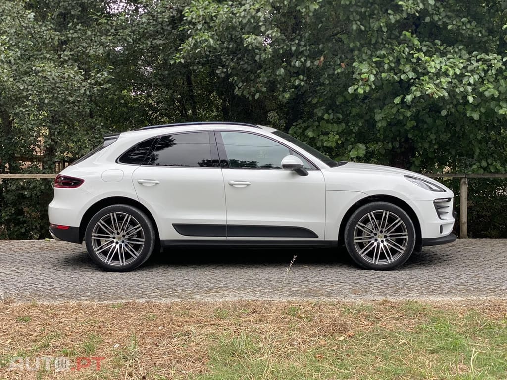 Porsche Macan S