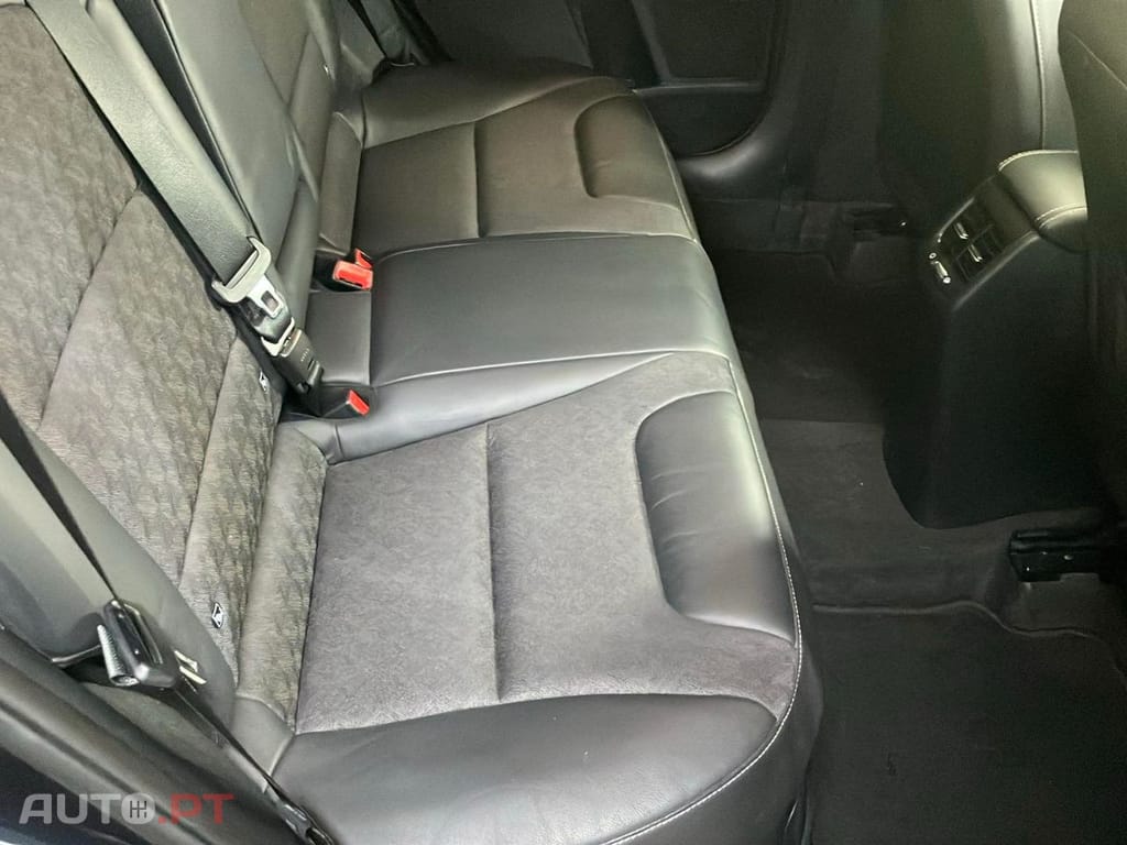 Kia Niro 1.6 GDi HEV EX