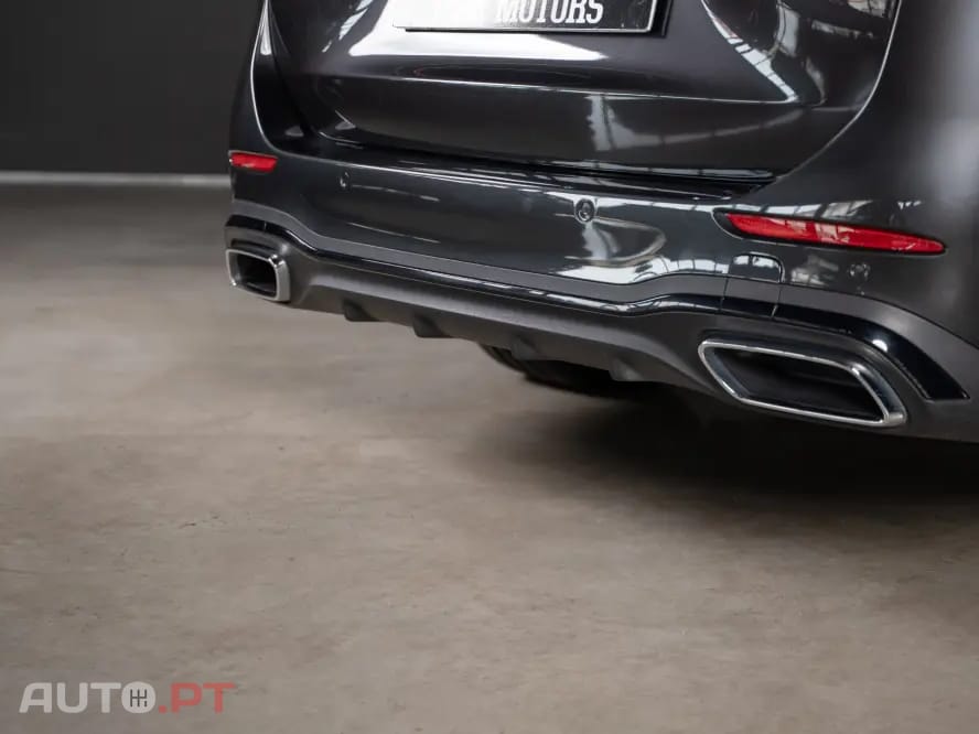 Mercedes-Benz C 300 e T 9G-TRONIC