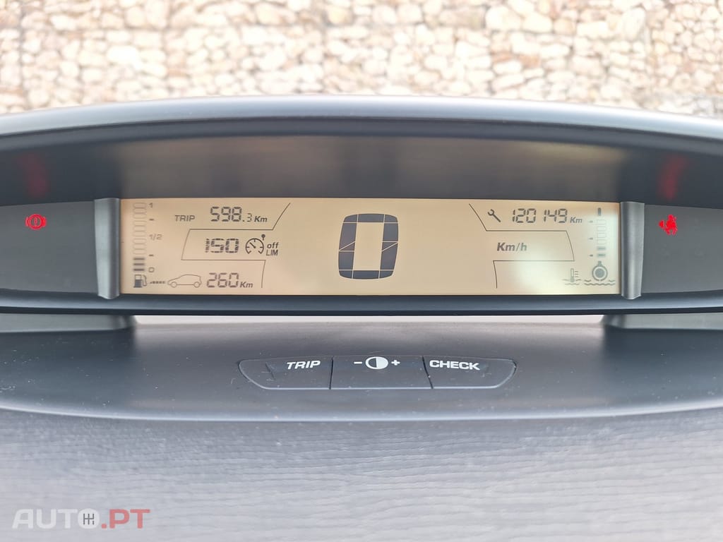 Citroen C4 1.6 HDi VTR Pack