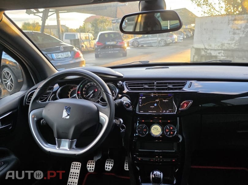 Citroen DS3 1.6 BlueHDi Sport Chic