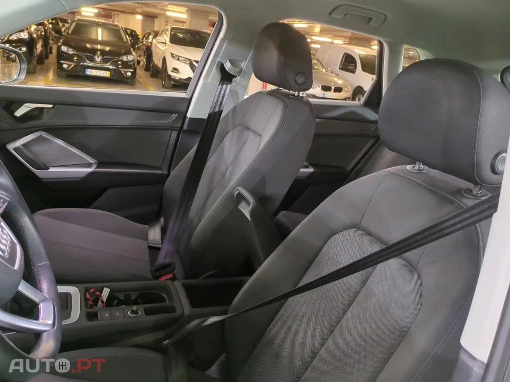 Audi Q3 35 TFSI S tronic