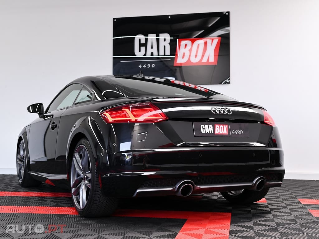 Audi TT 2.0 TFSI quattro S-line S tronic