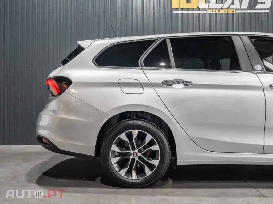 Fiat Tipo 1.3 M-Jet Lounge J17