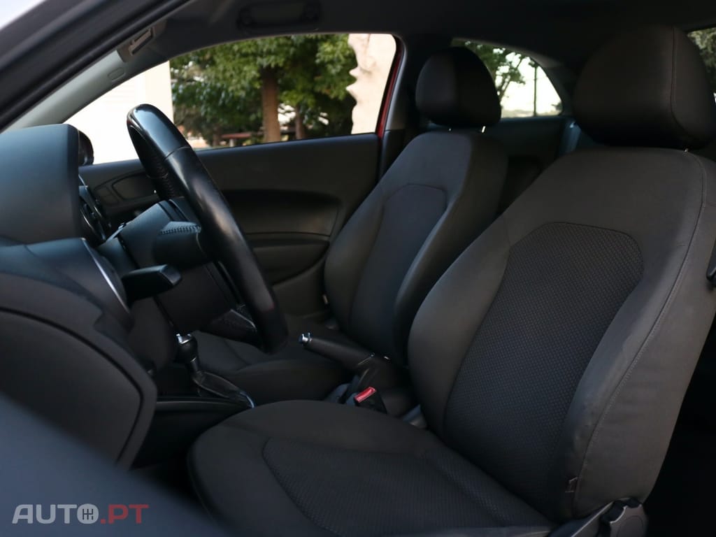 Audi A1 1.6 TDI Advance S-Tronic