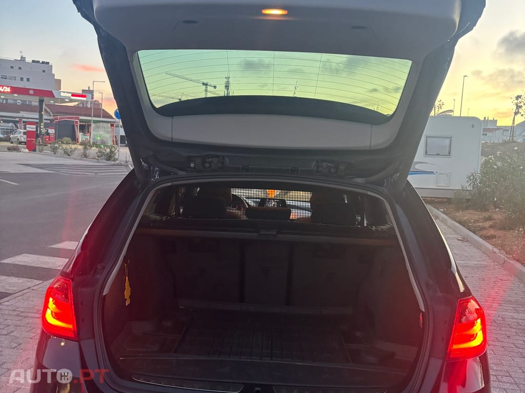 BMW 318 D Touring F31