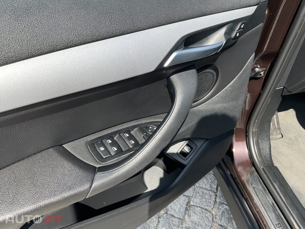 BMW X1 16 d sDrive Auto