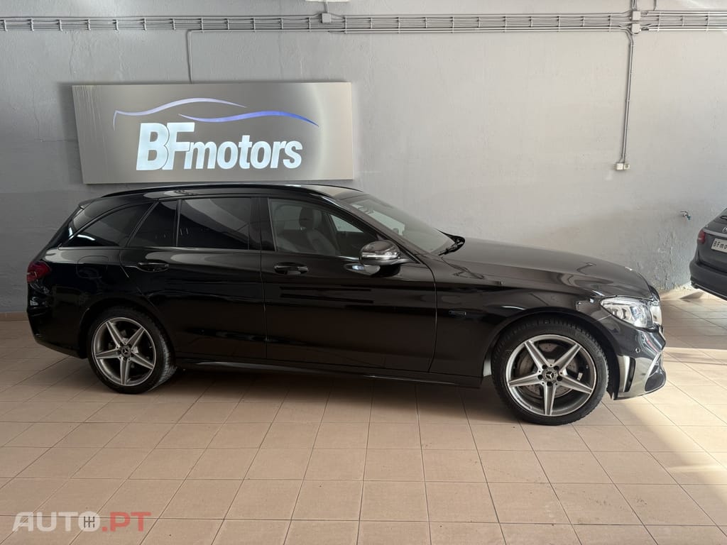 Mercedes-Benz C 300 de AMG Line