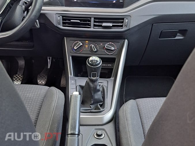 Volkswagen Polo 1.0 TSI CONFORTLINE