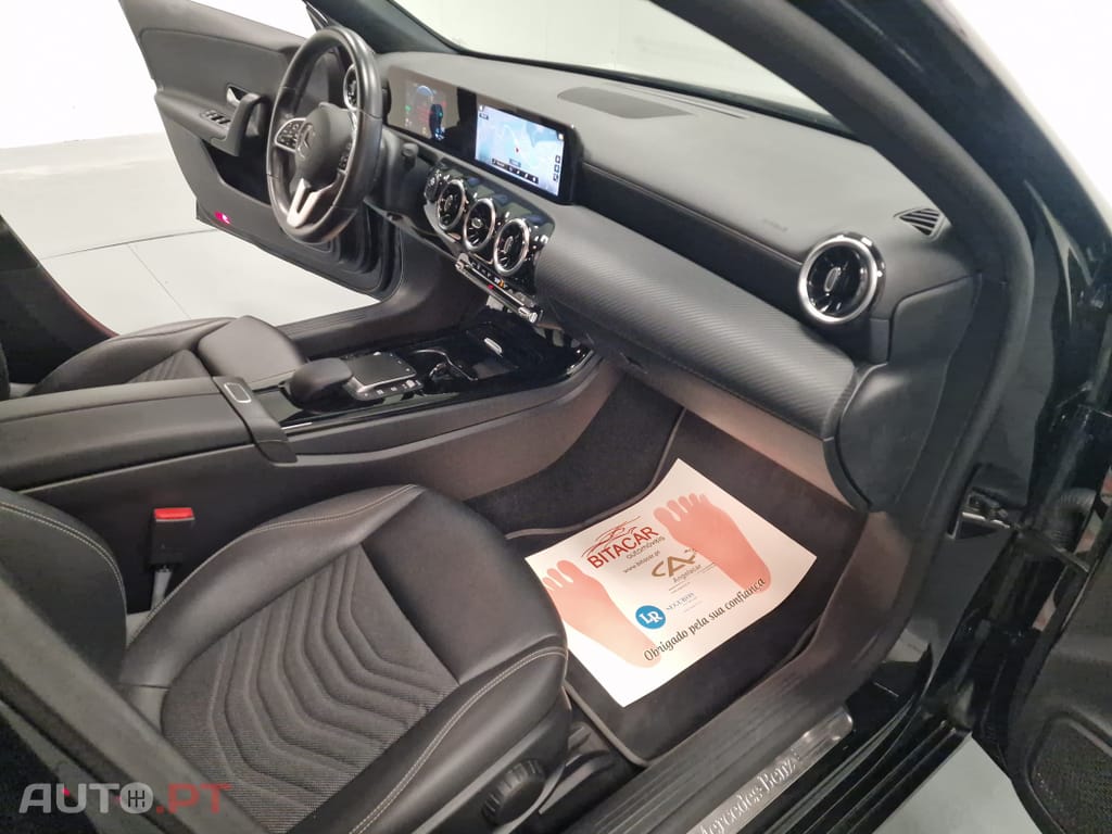 Mercedes-Benz A 250 E STYLE PLUS Hibrido Plug-In