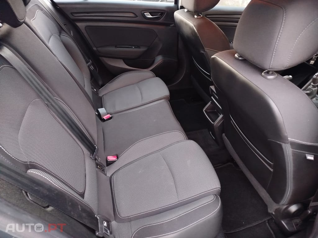 Renault Mégane Sport Tourer 1.5 Blue dCi Zen