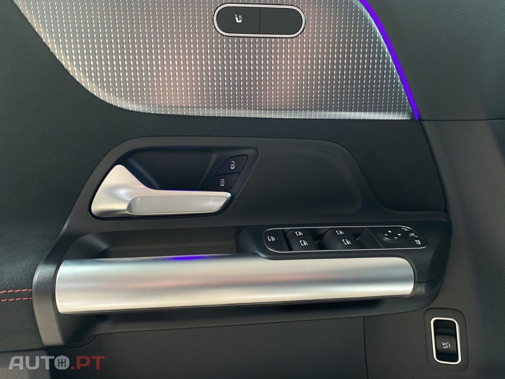 Mercedes-Benz EQA 250 AMG  