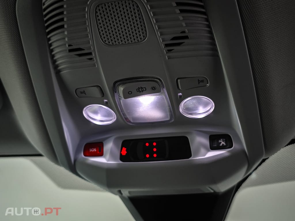 Peugeot 3008 1.2 PureTech Allure