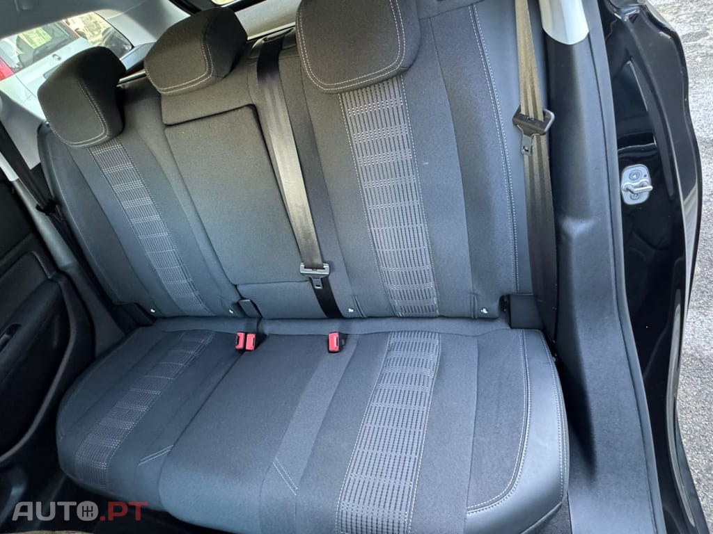 Peugeot 308 1.5 BlueHDi Allure Pack EAT8