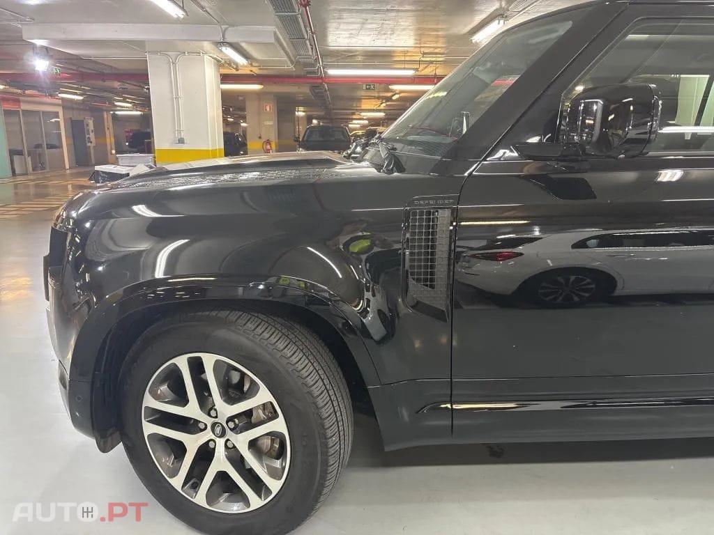 Land Rover Defender 2.0 P400e 110 AWD XS Edition