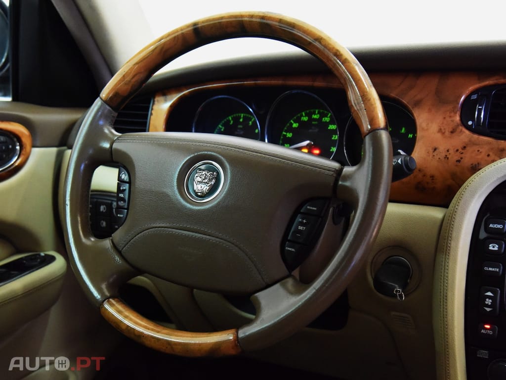 Jaguar XJ XJ6 2.7 D V6 Sovereign