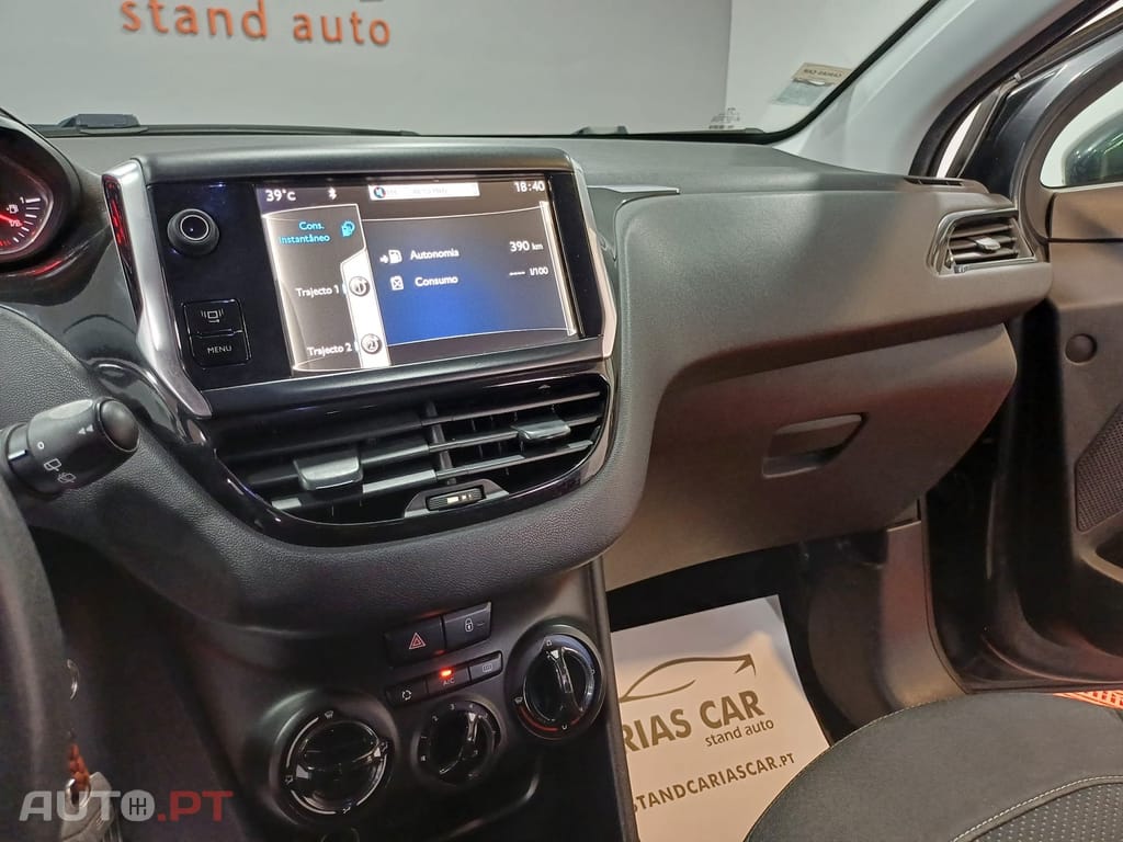 Peugeot 208 1.4 HDi Active