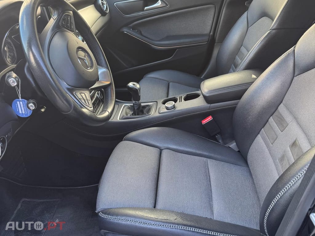 Mercedes-Benz GLA 180 CDI STYLE