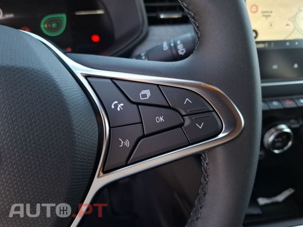 Renault Clio TCe 100 Bi-Fuel Techno