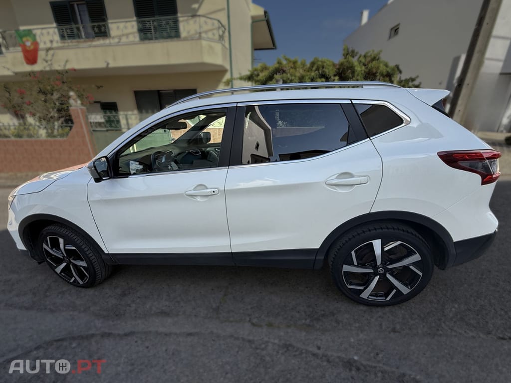 Nissan Qashqai 1.6 dCi Tekna 19 Pele