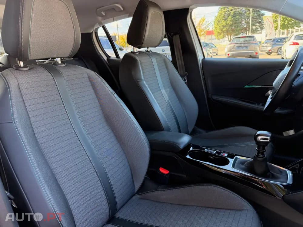 Peugeot 208 1.2 PureTech Allure Pack