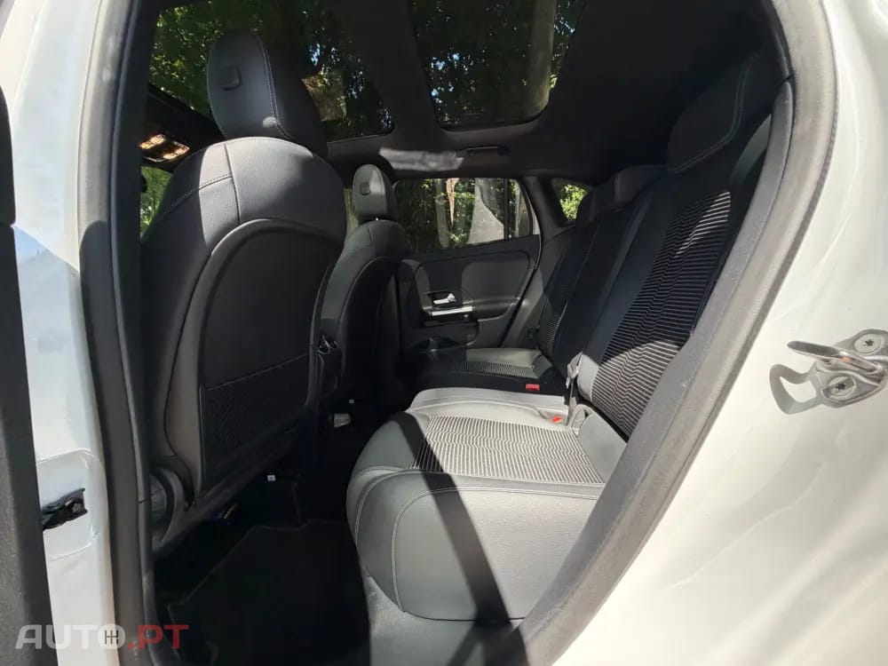 Mercedes-Benz GLA 250 e 8G-DCT Special Edition