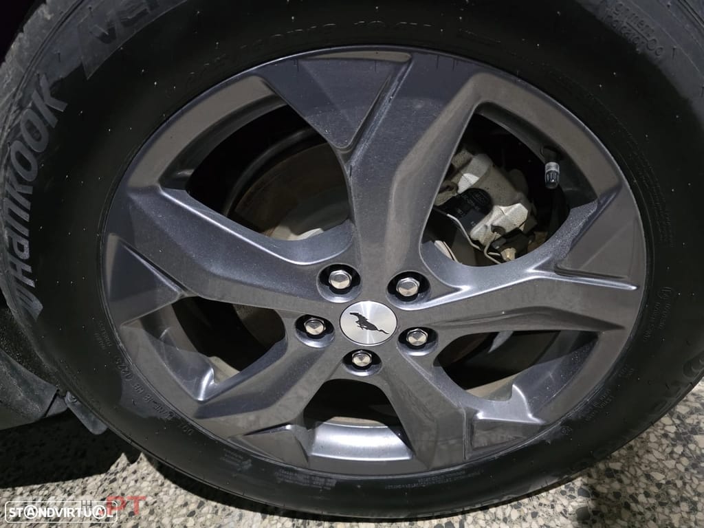 Ford Mustang Mach-E 75.7 kWh Base