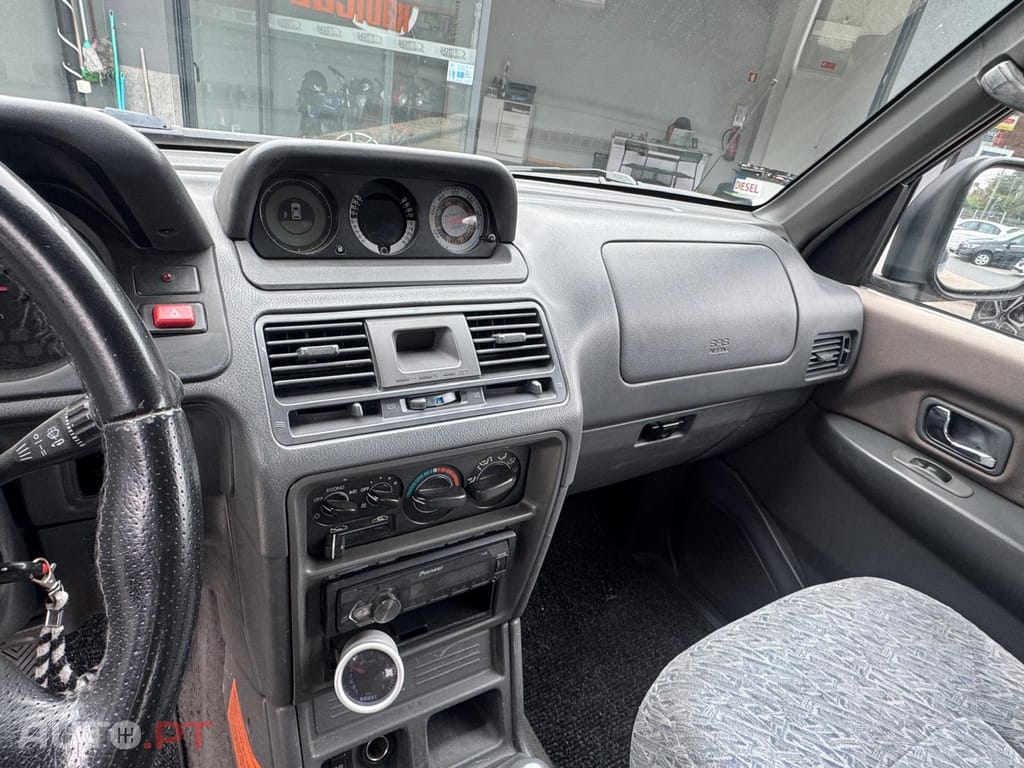 Mitsubishi Pajero 2.8 TD GLS