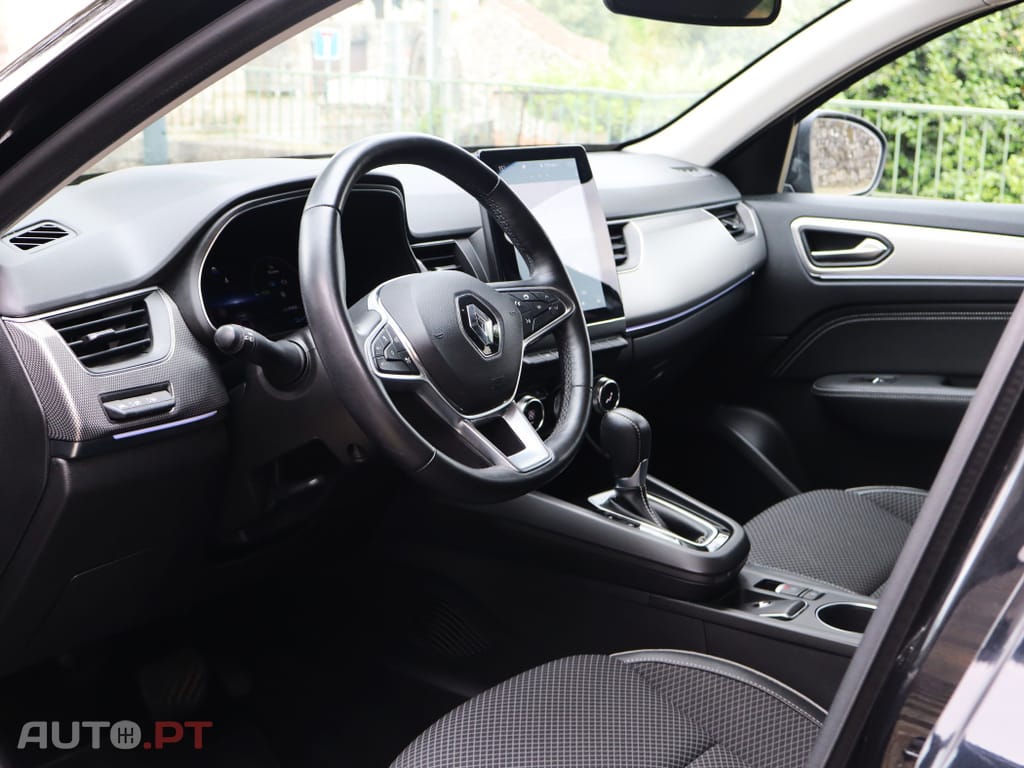 Renault Arkana 1.6 E-Tech Full Hibrid Intens