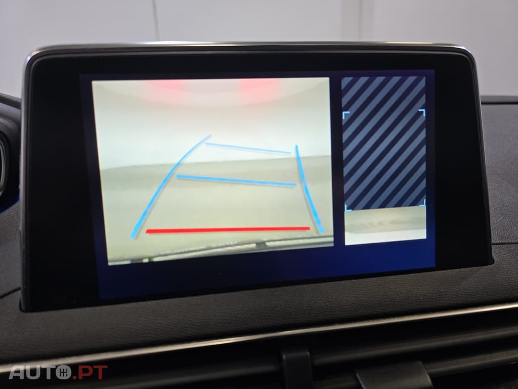 Peugeot 3008 1.2 PureTech I-Cockpit Navi EAT8