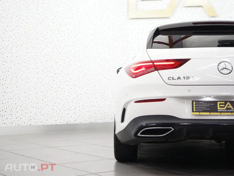 Mercedes-Benz CLA 180 7G-DCT AMG Line