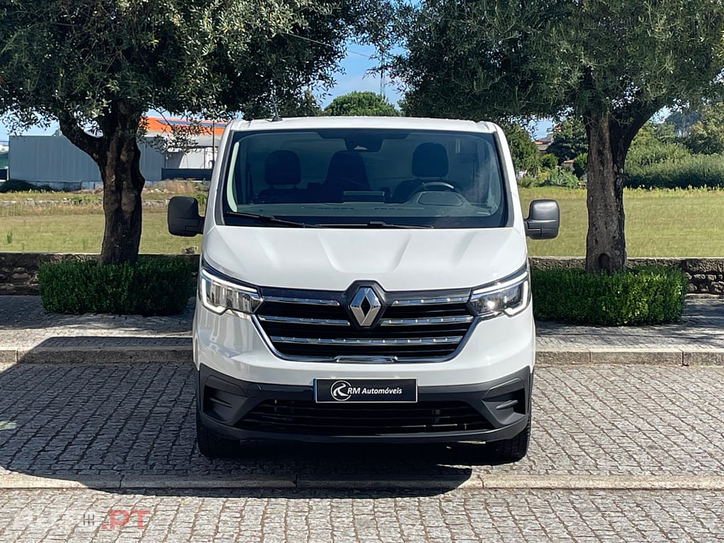 Renault Trafic 2.0 dCi Longa IVA Dedutível