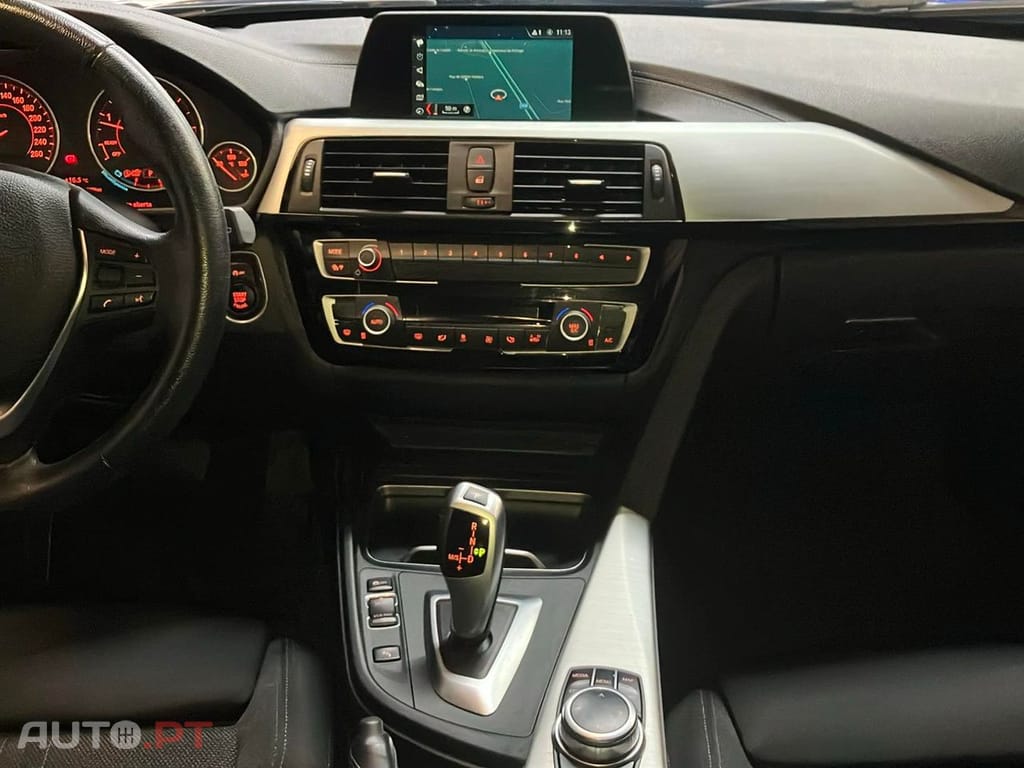BMW 318 d Line Sport Auto Touring