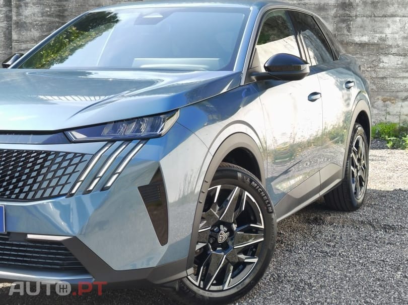 Peugeot 3008 1.2 Hybrid Allure e-DCS6