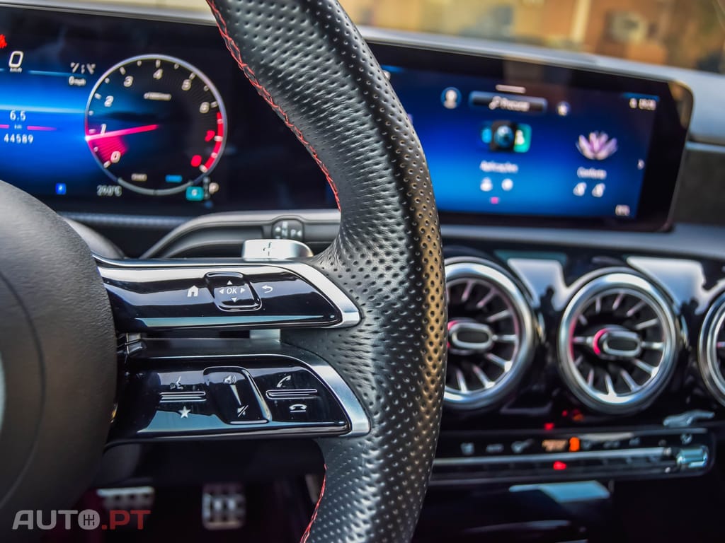 Mercedes-Benz A 200 AMG Line Aut.