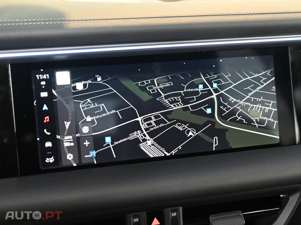 Porsche Macan 100kWh