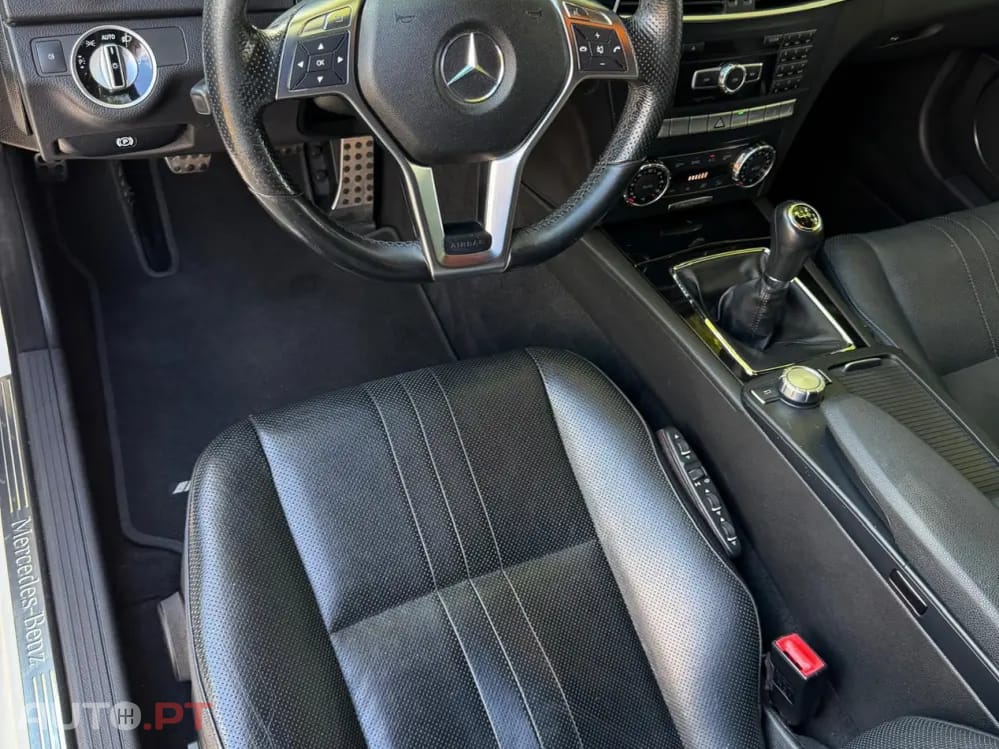 Mercedes-Benz C 200 Station CDI DPF BlueEFFICIENCY SPORT EDITION