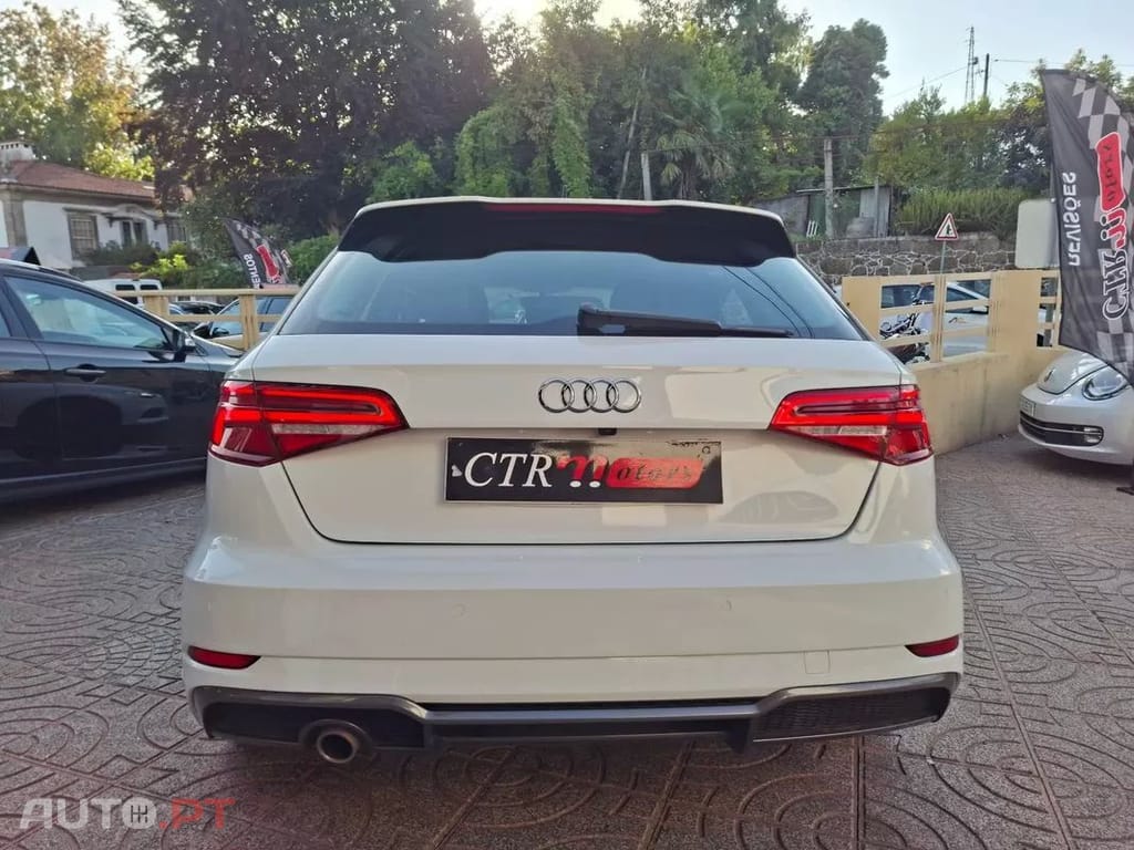 Audi A3 Sportback  1 0 Tfsi Sport
