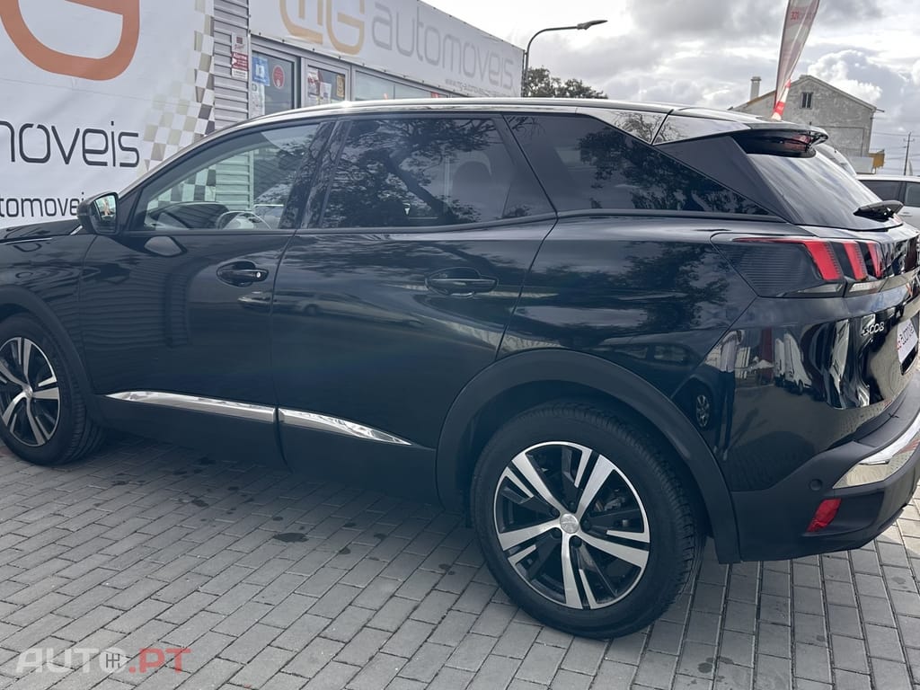 Peugeot 3008 1.2 PureTech Allure EAT8