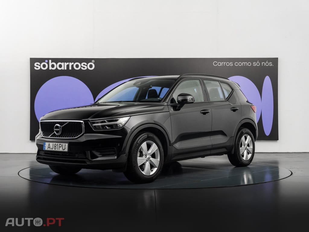 Volvo XC40 1.5 T2 Momentum Core