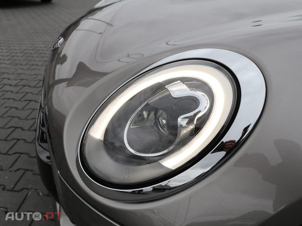 MINI Clubman John Cooper Works 2.0 D Auto