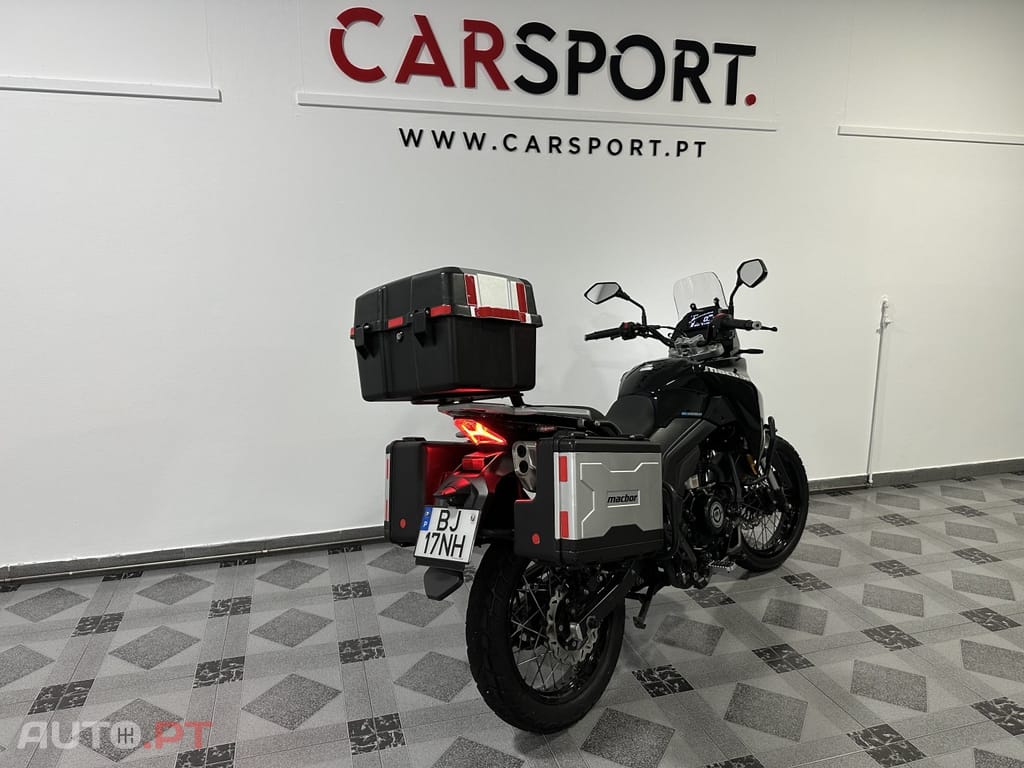 Macbor Montana XR1 125 XR1