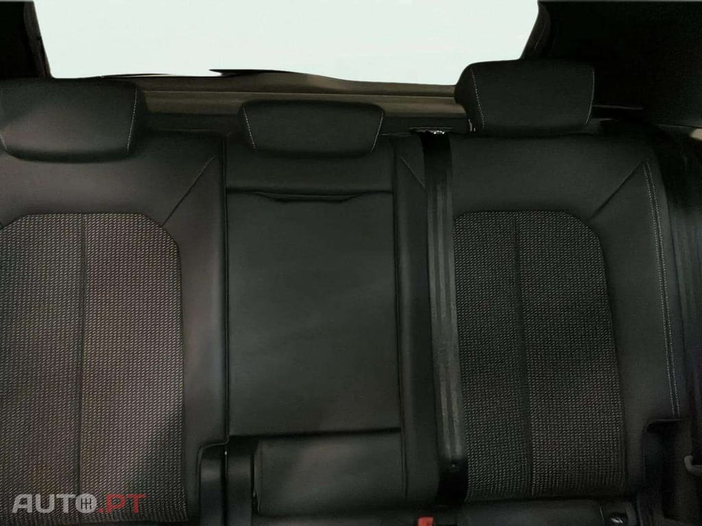 Audi Q3 45 TFSIe S line S tronic