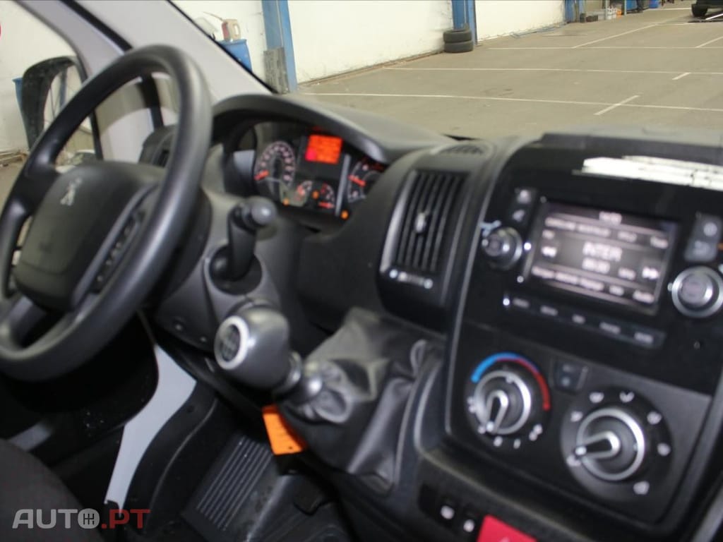 Peugeot Boxer 2.0 BlueHDi 435 L4H2 Asphalt